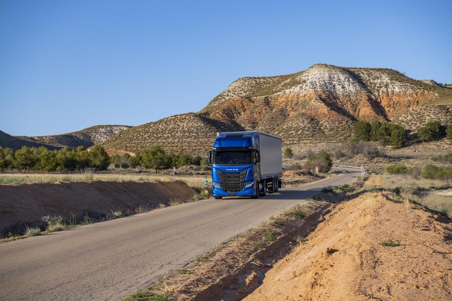  Iveco S-WAY NP S460 4x2 2019 года  (фото 12 из 19)